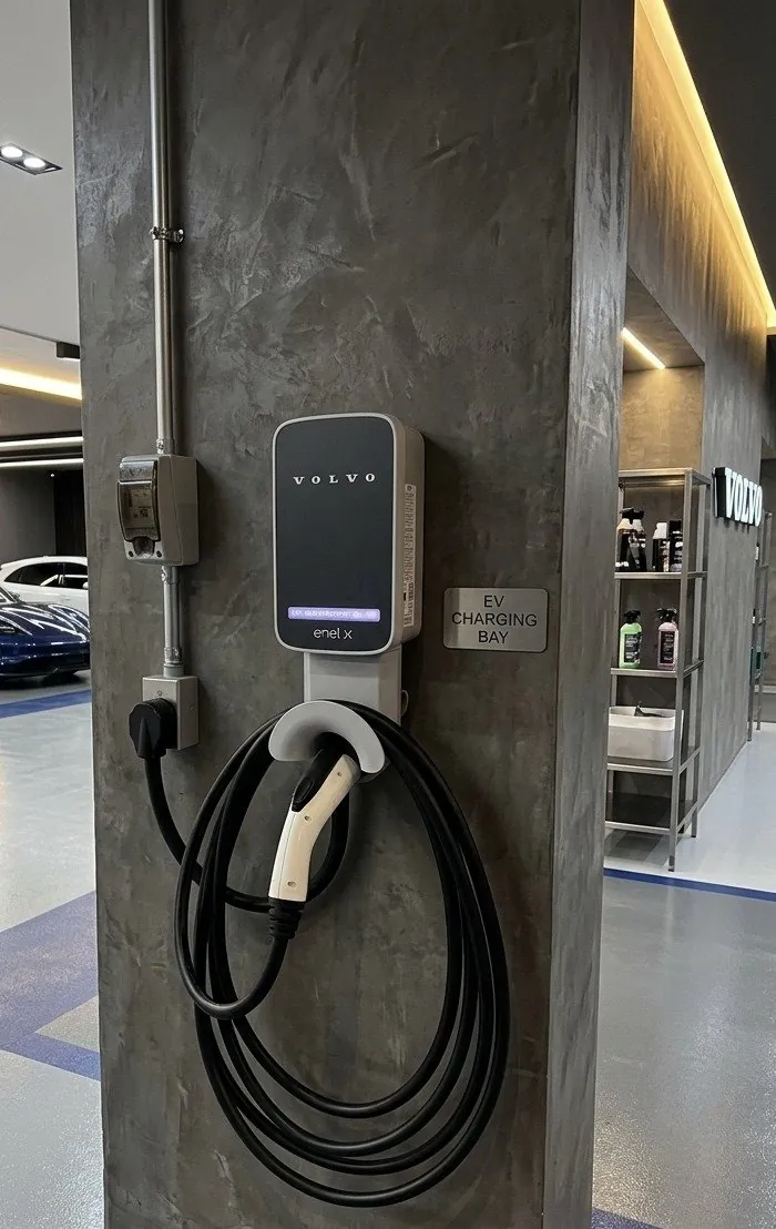 Cargador residencial para Volvo XC40 instalado en Andares, Zapopan